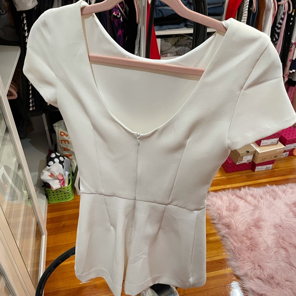 Off white romper - Picture 2 of 2